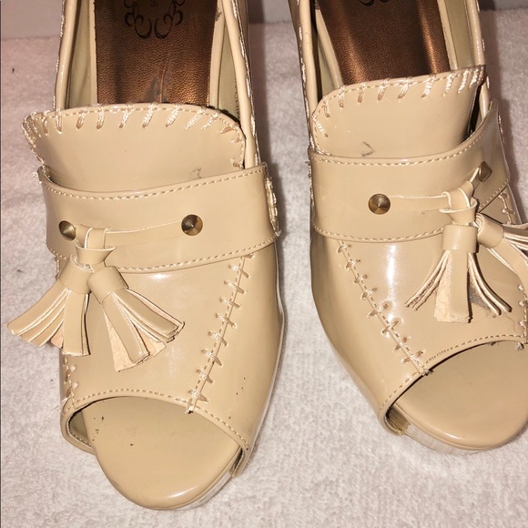 N.Y.L.A. Lettis peep toe pumps size 8.5 - Picture 6 of 6